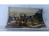 Пощенска картичка Балчик Из парка на Двореца 1960