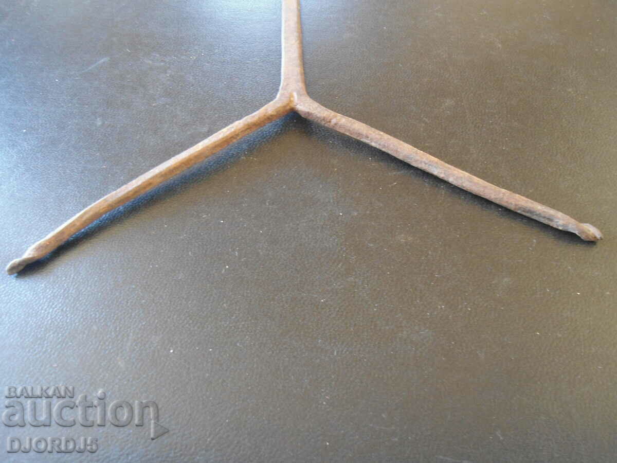 Auction An old tool, a drill, a mattock Auction An old tool, a drill, a mattock