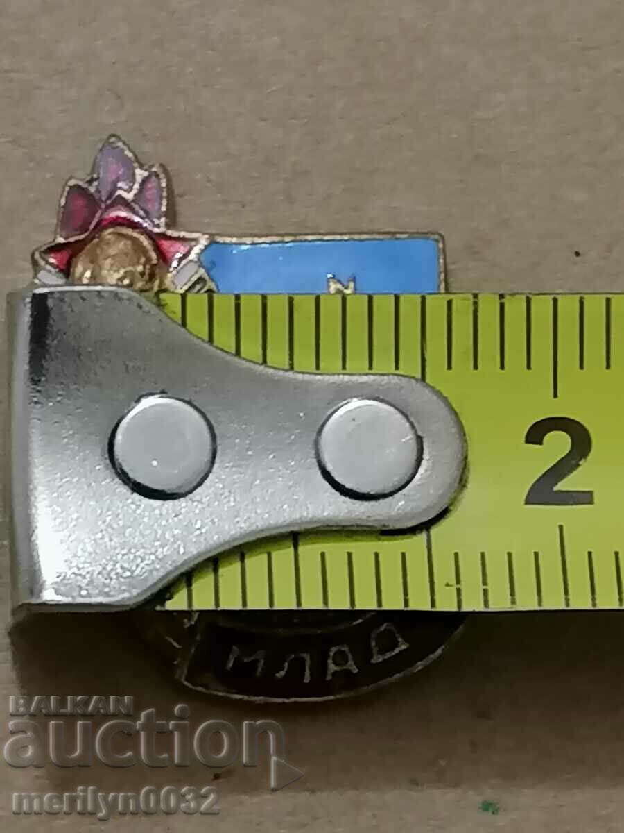 Auction Badge Young Tourist Medal Badge Auction Badge Young Tourist Medal Badge