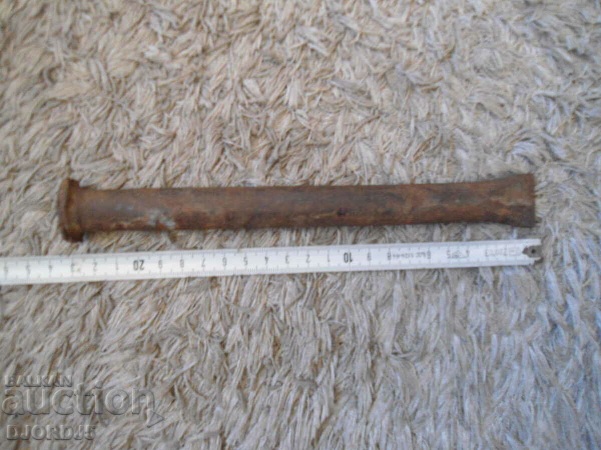 An old tool, a chopper with price 2.00 BGN | € 1.02 An old tool, a chopper with price 2.00 BGN | € 1.02