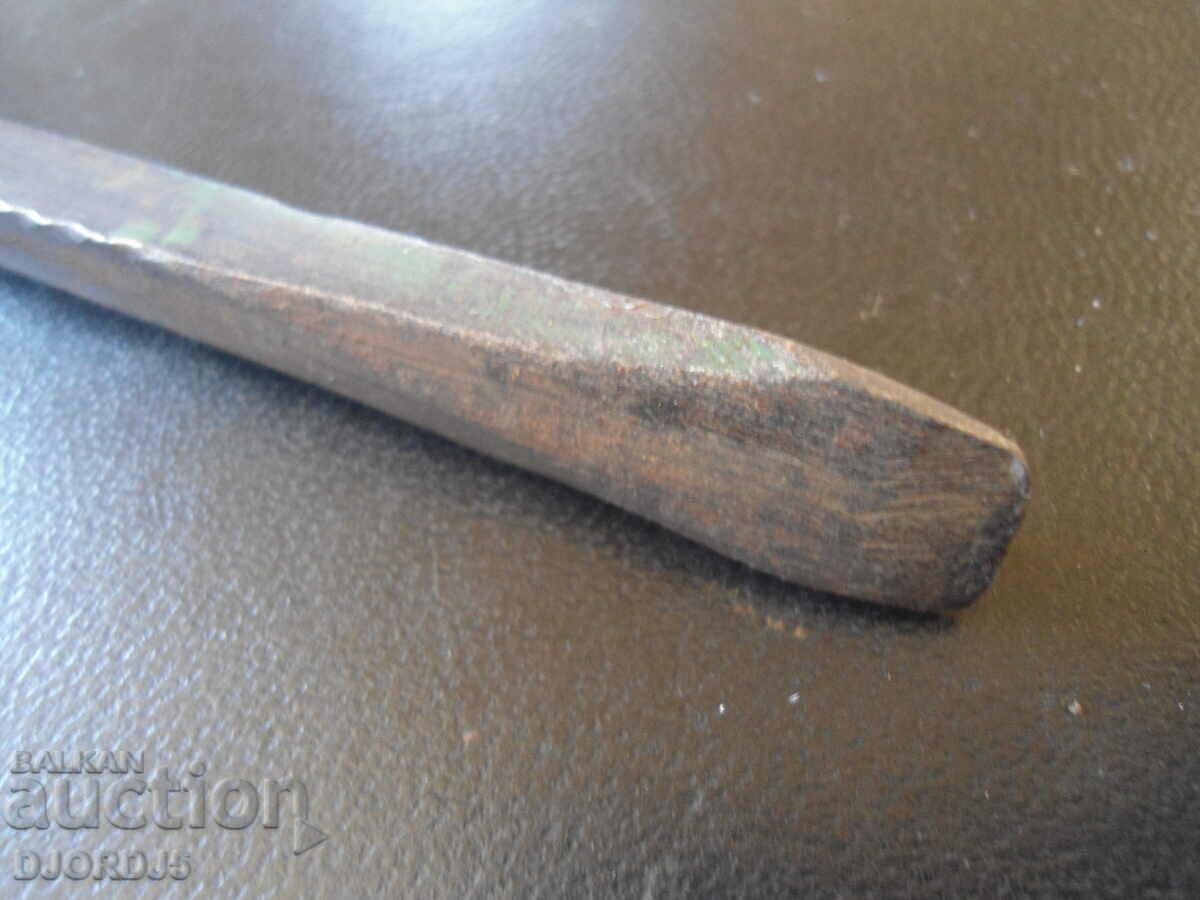 Auction Old cool screwdriver Auction Old cool screwdriver