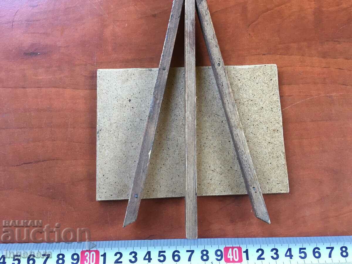 Delivery of PICTURE MINI LITHOGRAPHY PHASER STAND Delivery of PICTURE MINI LITHOGRAPHY PHASER STAND