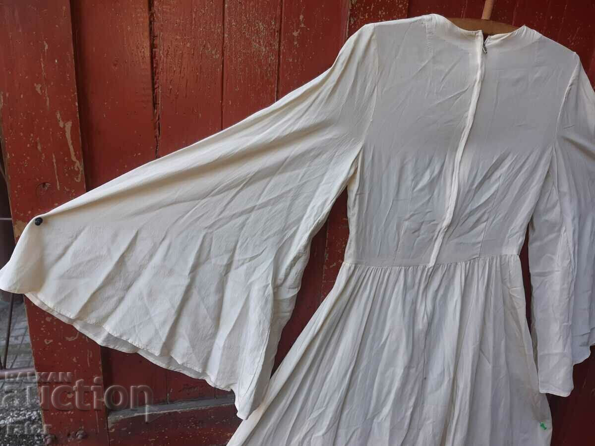 Auction  Long white shirt. Costumes