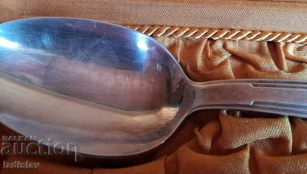 Delivery of French Silver Plated Cutlery Set