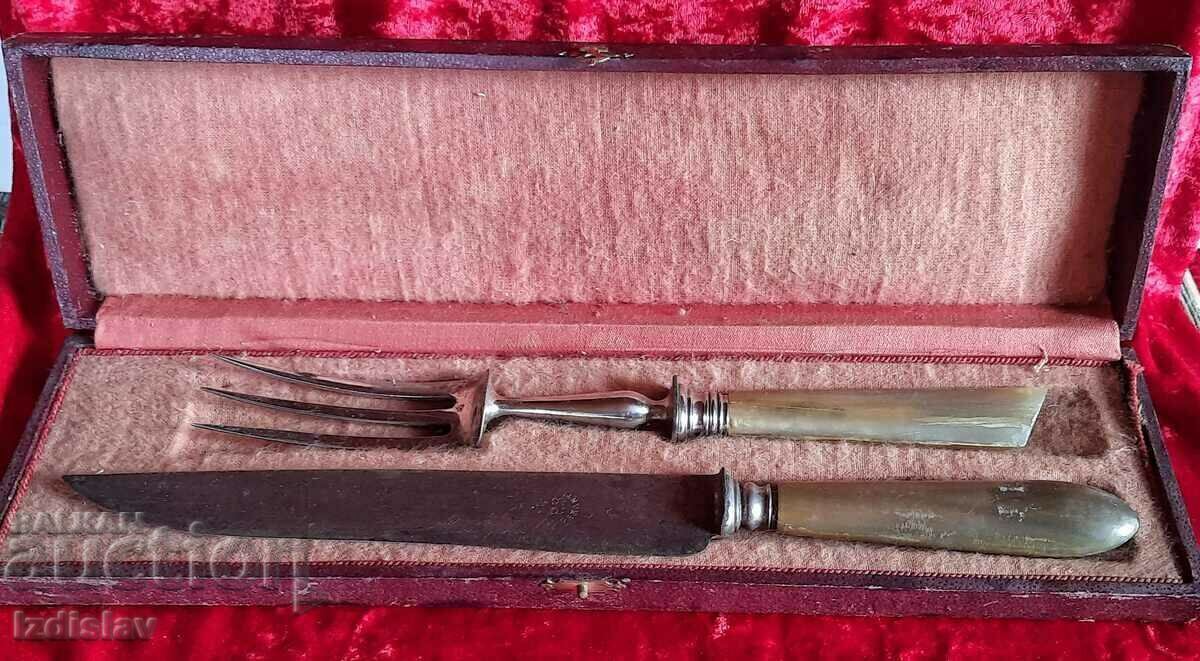 Auction Vintage set of serving utensils Auction Vintage set of serving utensils