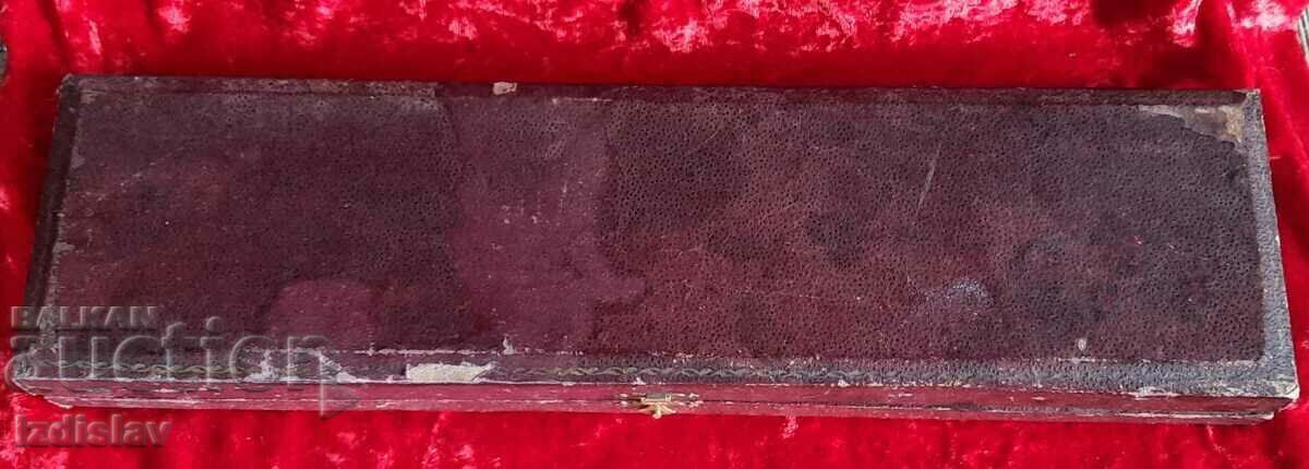 Старинен комплект прибори за сервиране - 5 Старинен комплект прибори за сервиране - 5