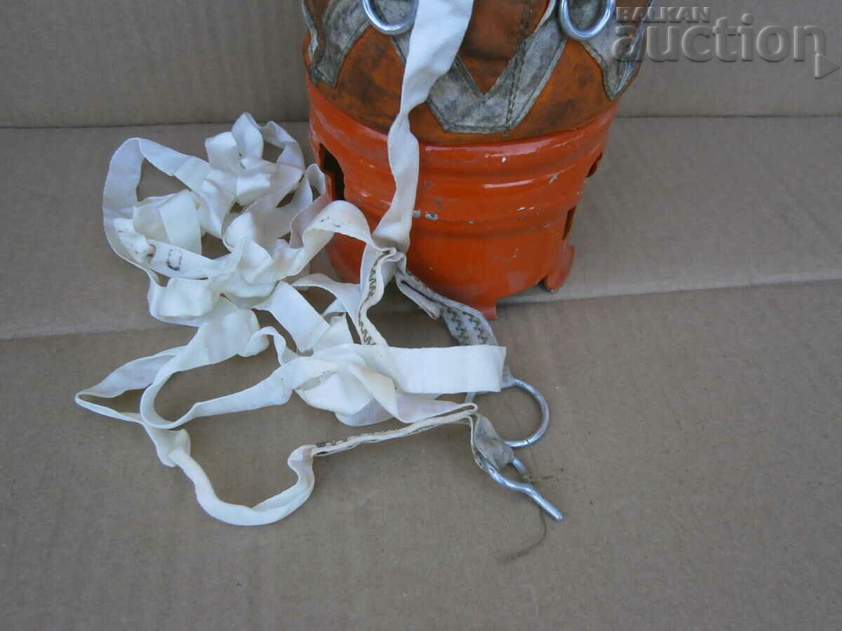 vintage mini guide parachute with price 65.00 BGN | € 33.23