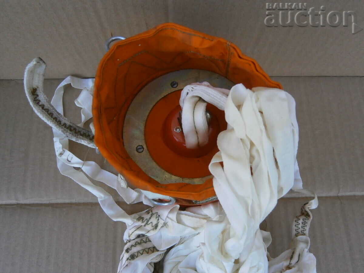 vintage mini guide parachute - 7