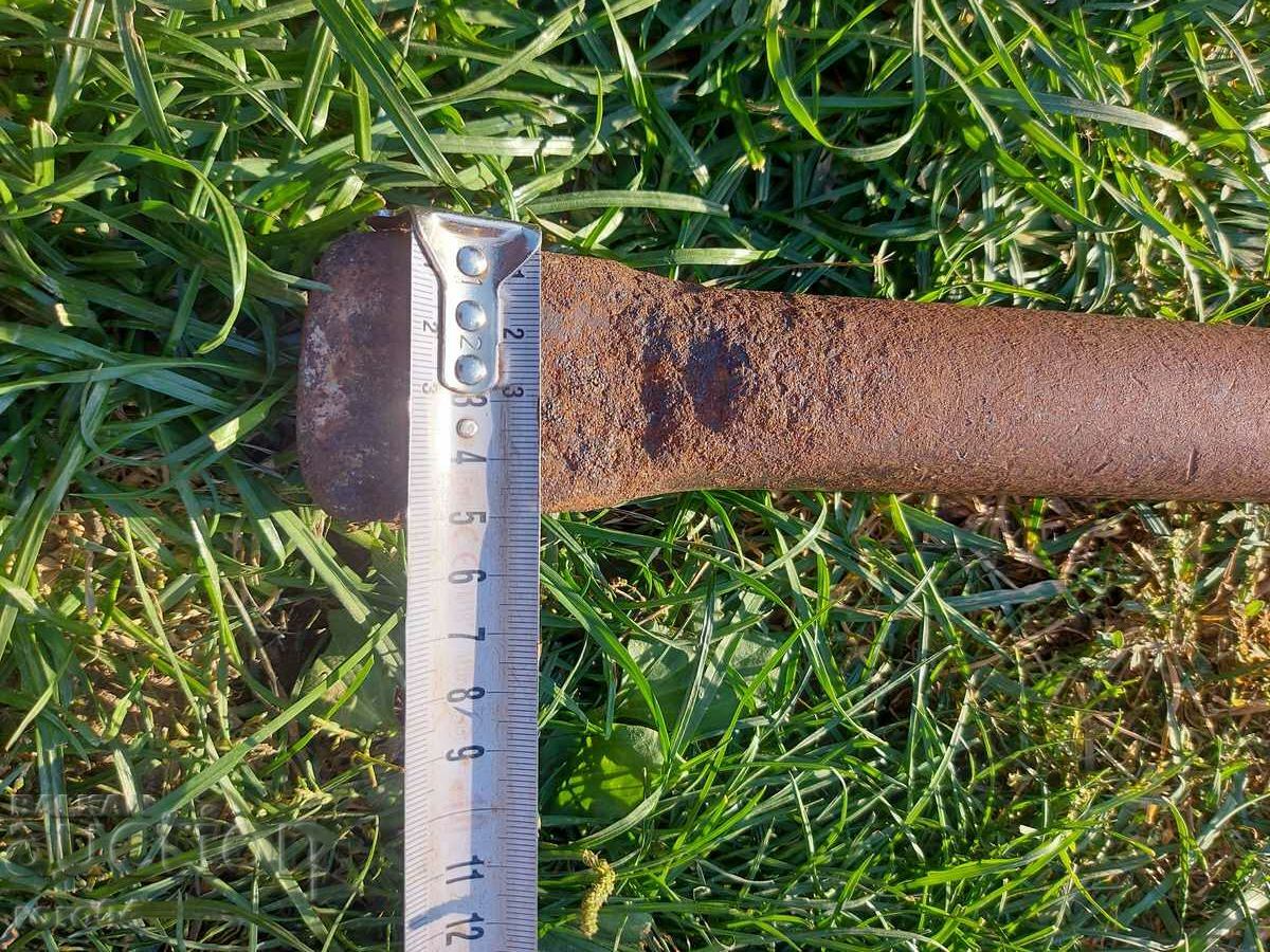 Auction  GOAT LEG - LEVER - THE BEST AT AUCTION