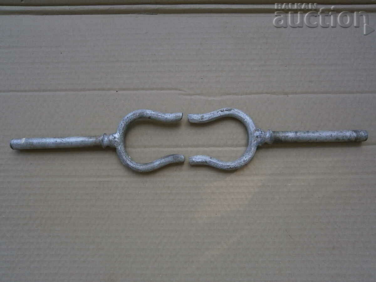 pair oar stands knecht ear boat yacht with price 41.00 BGN | € 20.96