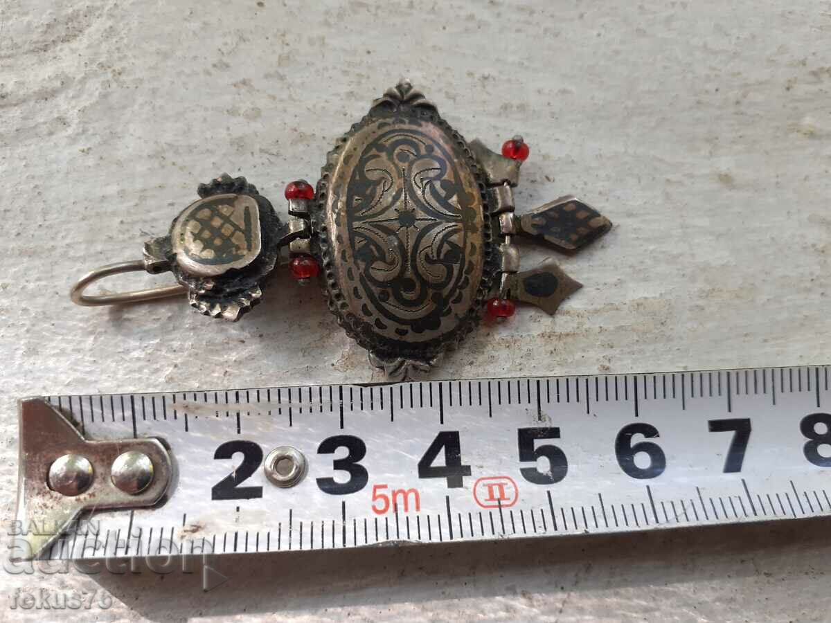 Delivery of Revival jewelry niello earring