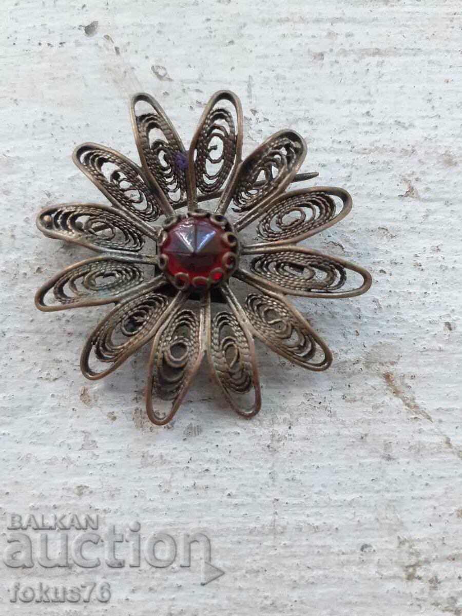 Renaissance jewelry brooch filigree red glass