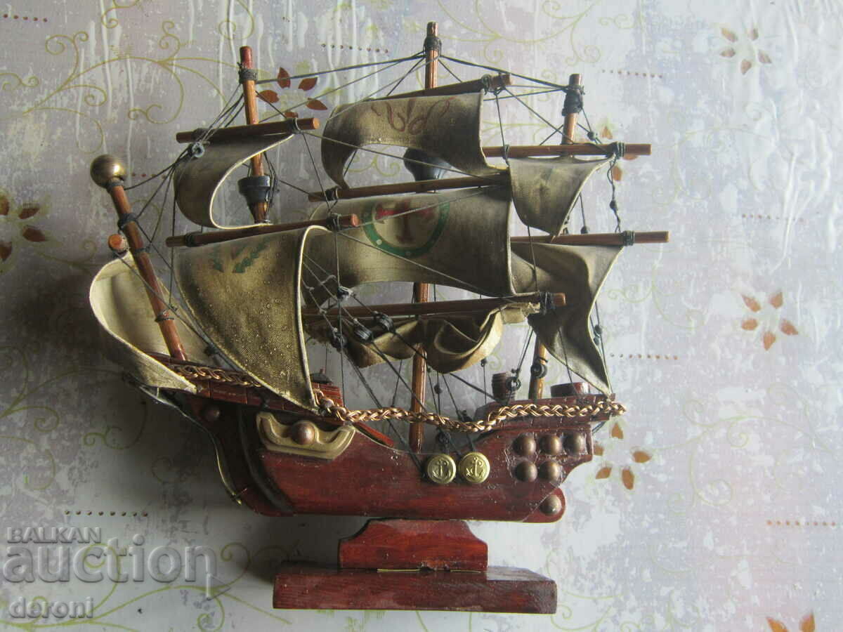 Аукцион Страхотен платноход кораб шхуна Аукцион Страхотен платноход кораб шхуна