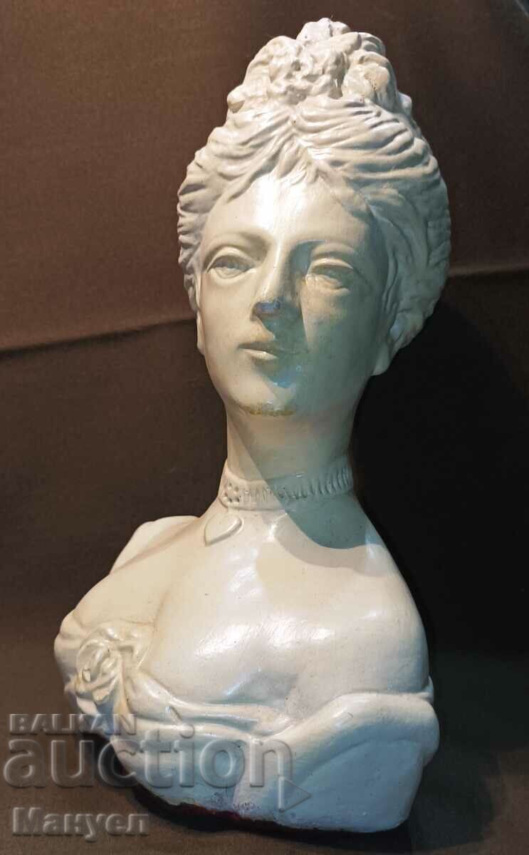 I am selling a beautiful female bust. with price 150.00 BGN | € 76.69 I am selling a beautiful female bust. with price 150.00 BGN | € 76.69