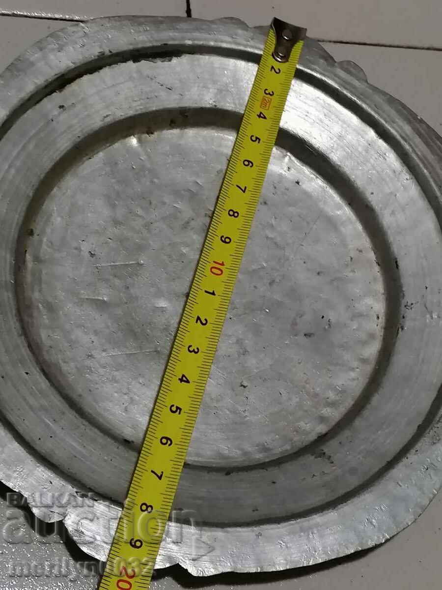 Auction Old copper sahan, baker, bowl, plate, tass Auction Old copper sahan, baker, bowl, plate, tass