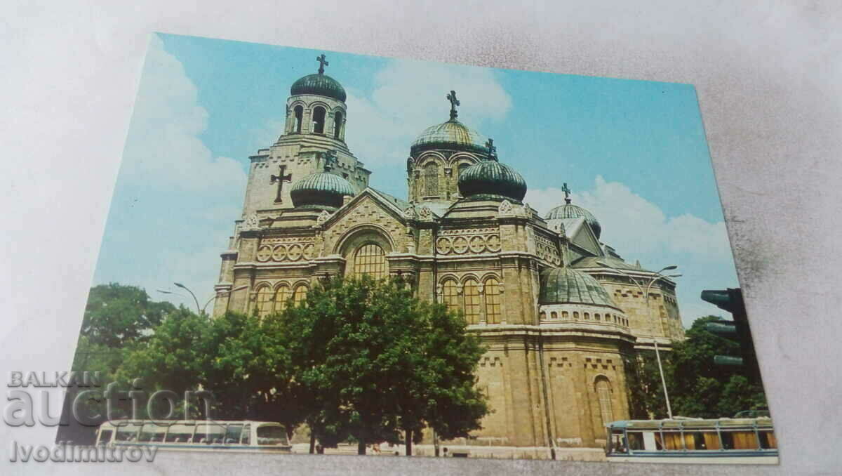 Пощенска картичка Варна Църквата Св. Богородица 1983