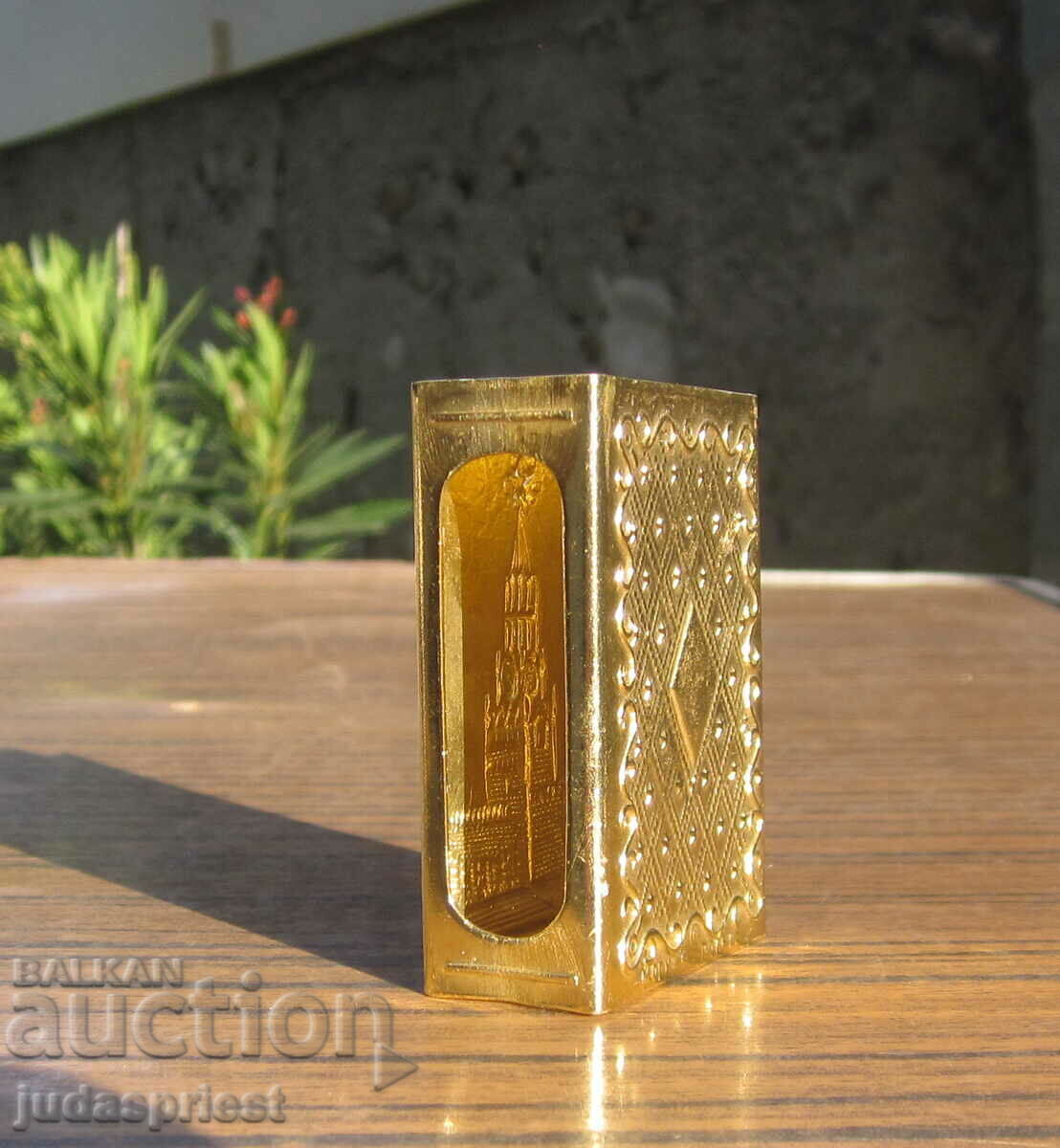 Delivery of old Russian Soviet metal matchbox Moscow Kremlin