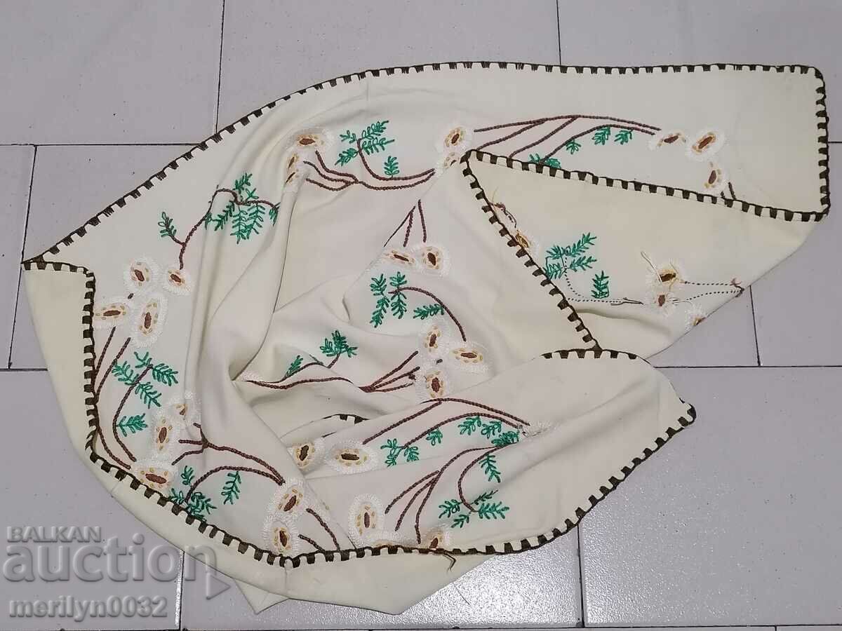 Παλιό κεντημένο χαρτόνι, τραπεζομάντιλο, κεχρί, βουλγαρικό κέντημα με τιμή 39.00 BGN | € 19.94 Παλιό κεντημένο χαρτόνι, τραπεζομάντιλο, κεχρί, βουλγαρικό κέντημα με τιμή 39.00 BGN | € 19.94