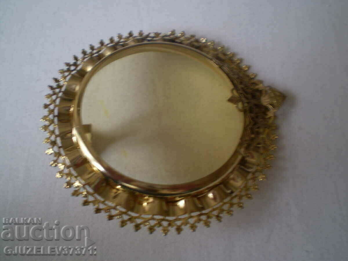 Delivery of Round European style desktop photo frame Delivery of Round European style desktop photo frame