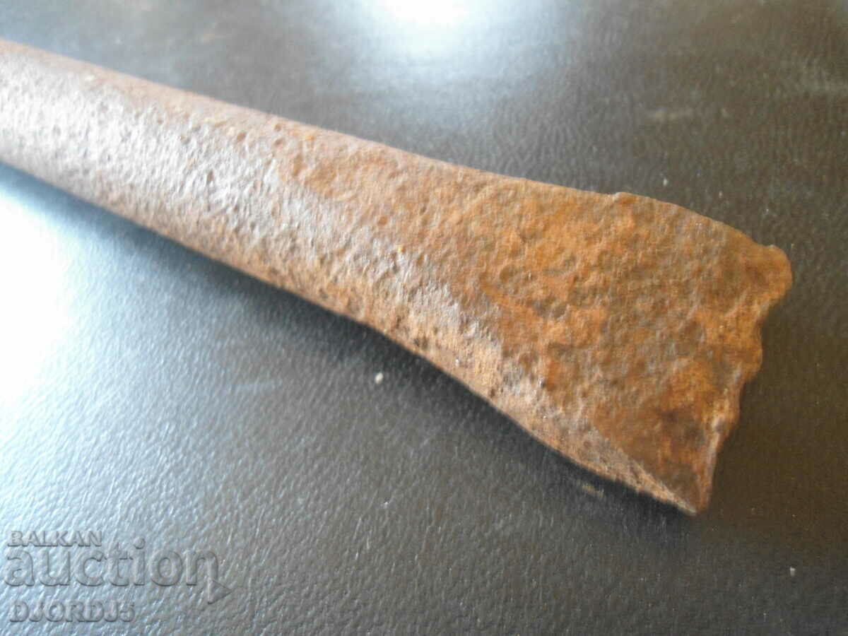 An old tool, a chopper with price 2.00 BGN | € 1.02 An old tool, a chopper with price 2.00 BGN | € 1.02