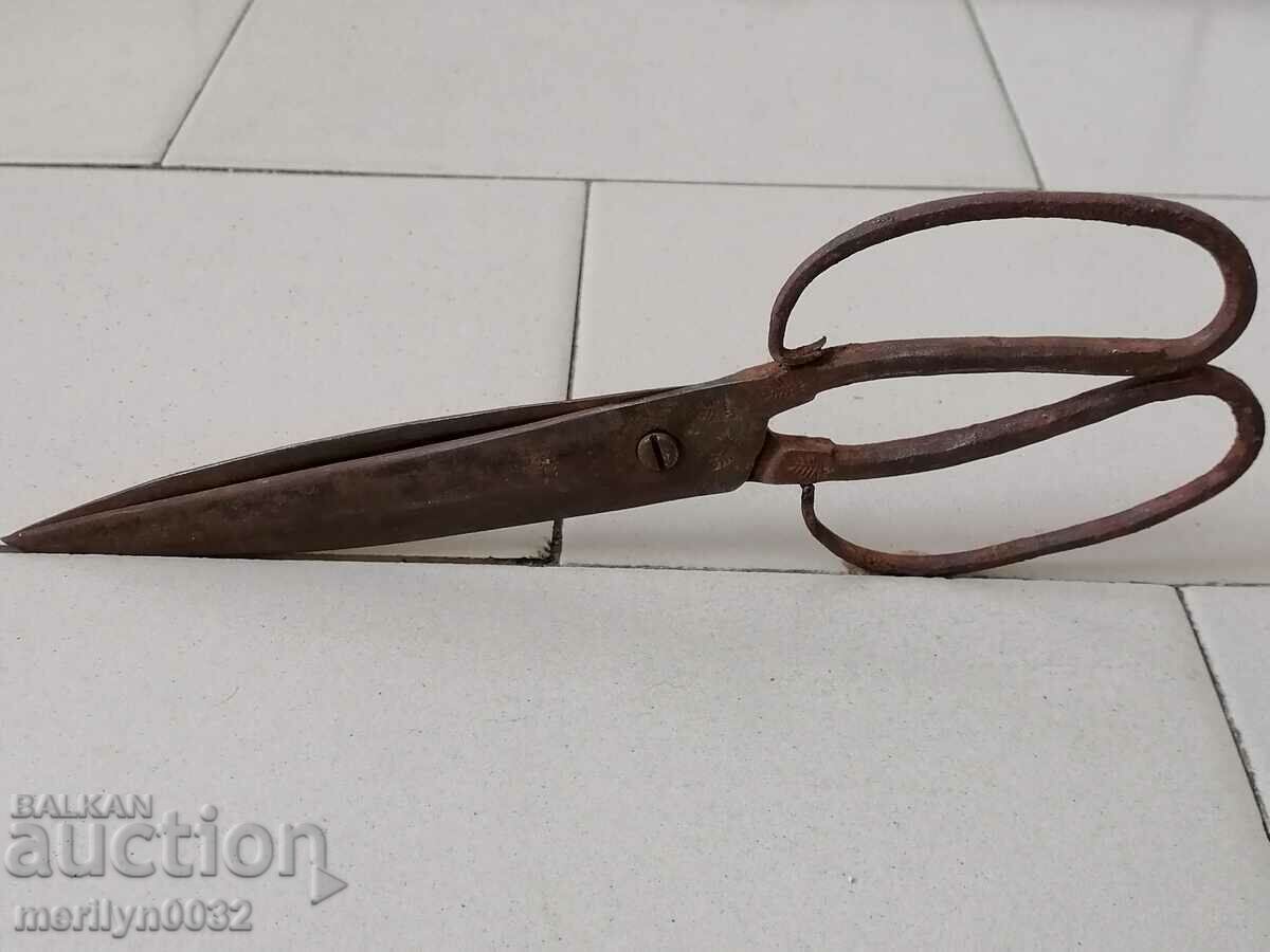 Vintage wrought iron scissors with price 54.00 BGN | € 27.61 Vintage wrought iron scissors with price 54.00 BGN | € 27.61