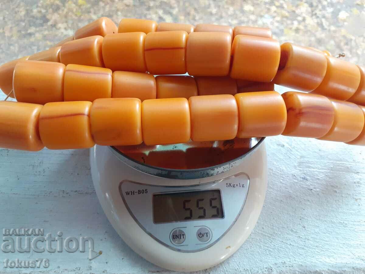 Τεράστιο κομπολόι από καταλίνη 33 χάντρες + ποπ κίτρινο με νταμάρια με τιμή 1690.00 BGN | € 864.08 Τεράστιο κομπολόι από καταλίνη 33 χάντρες + ποπ κίτρινο με νταμάρια με τιμή 1690.00 BGN | € 864.08