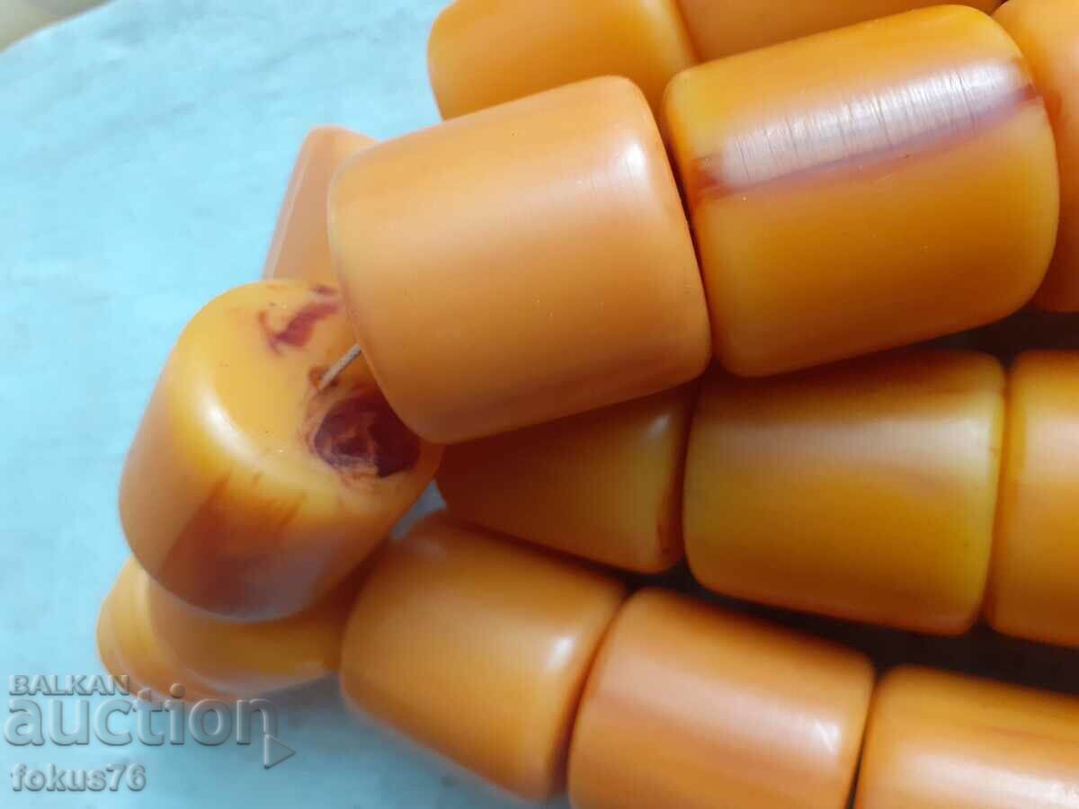 Παράδοση Τεράστιο κομπολόι από καταλίνη 33 χάντρες + ποπ κίτρινο με νταμάρια Παράδοση Τεράστιο κομπολόι από καταλίνη 33 χάντρες + ποπ κίτρινο με νταμάρια