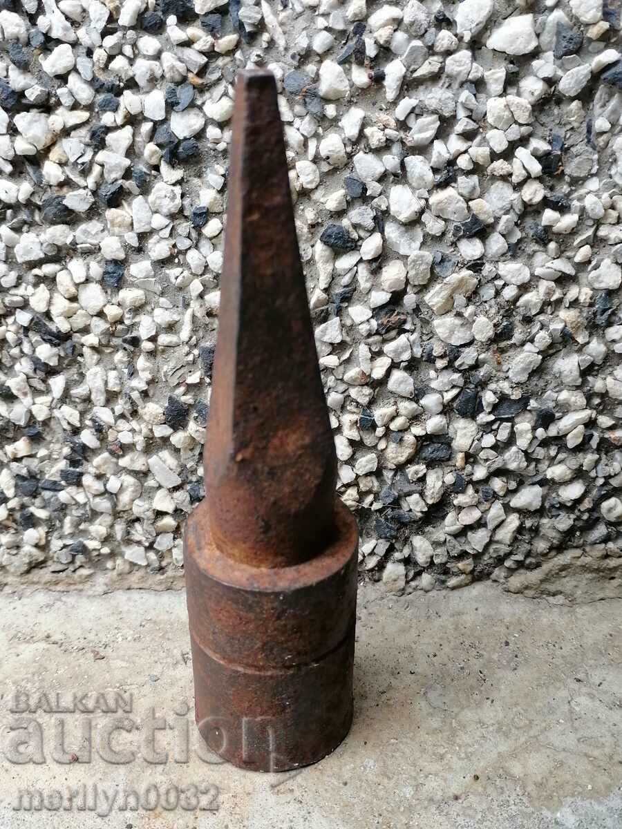 Auction Metal anvil for waving of wrought iron hair Auction Metal anvil for waving of wrought iron hair