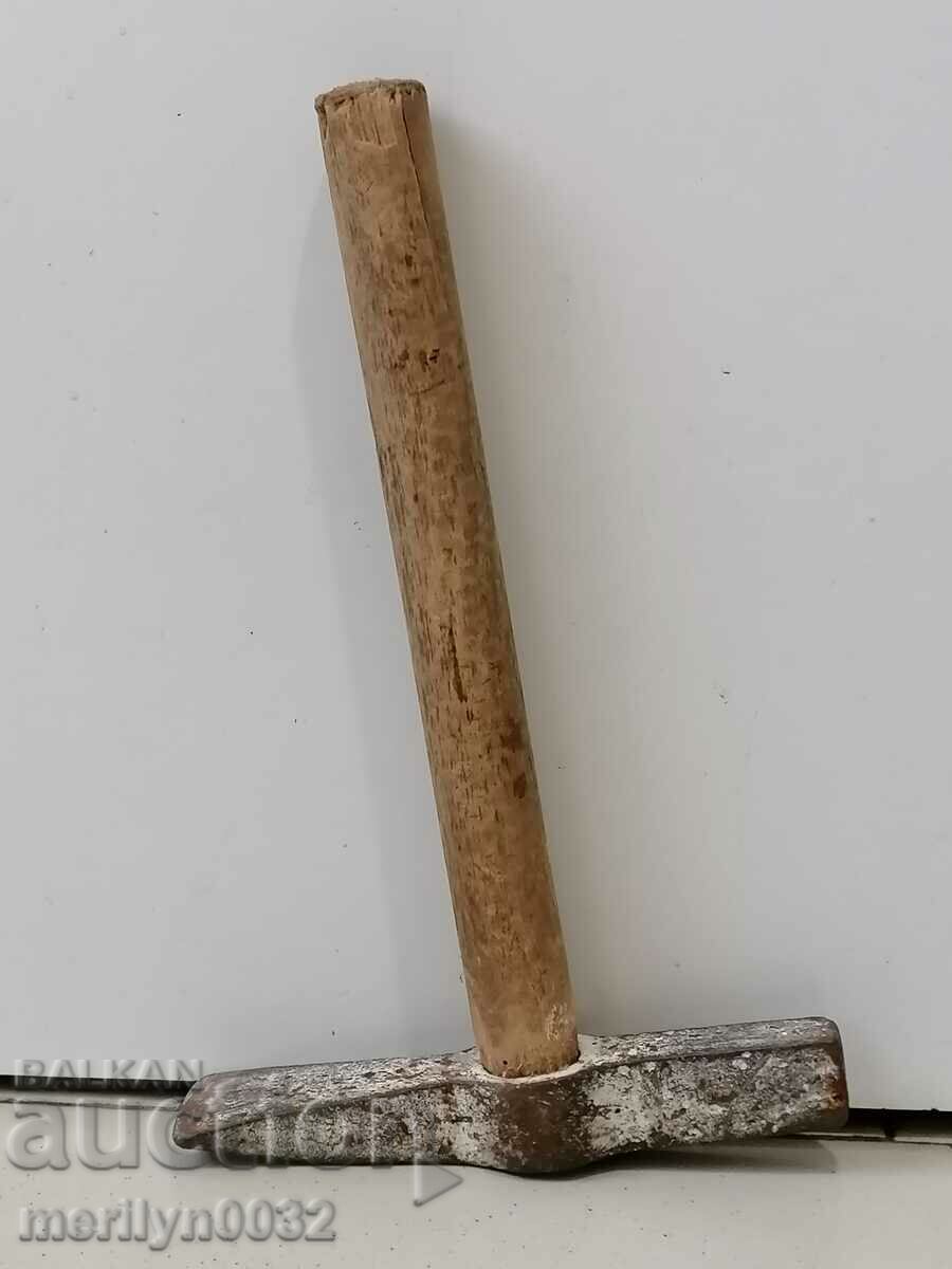 Old wrought iron carpenter's hammer - 6 Old wrought iron carpenter's hammer - 6