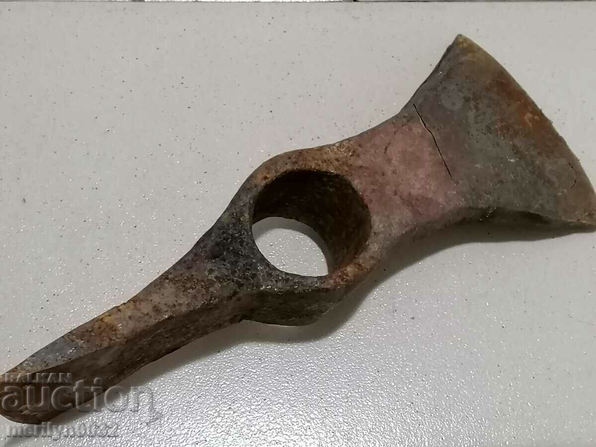 Old pickaxe ax ax tool wrought iron - 7 Old pickaxe ax ax tool wrought iron - 7