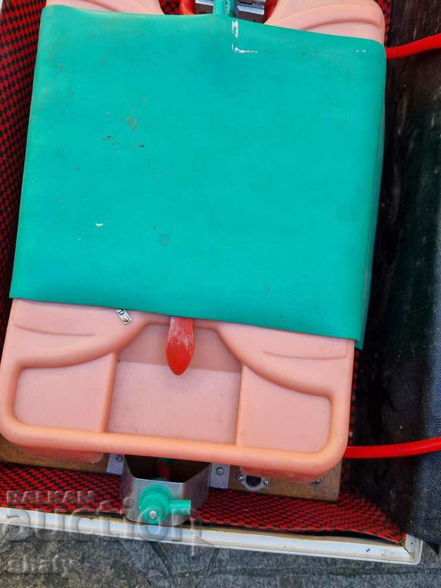 Delivery of BG medical training manikin. BCHK Delivery of BG medical training manikin. BCHK