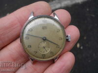 COLLECTIBLE MILITARY WATCH UMF RUHLA