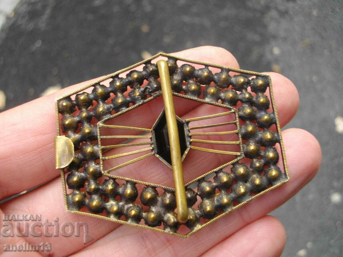 OLD BELT BUCKLE - 5 OLD BELT BUCKLE - 5