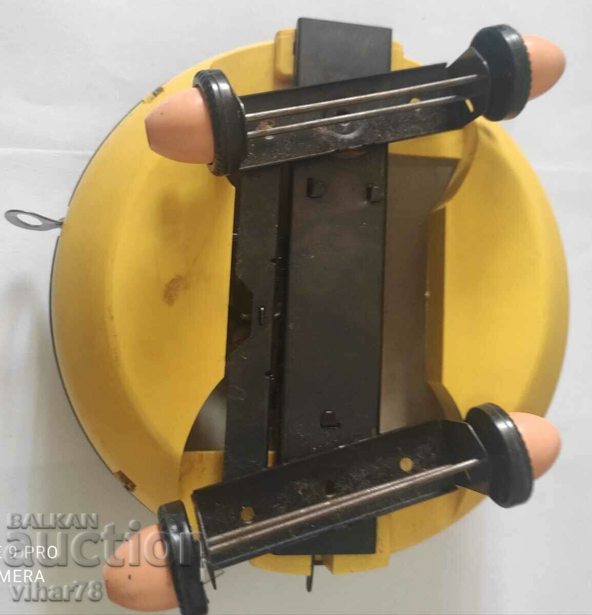 Rare sheet metal toy - flying saucer - 6 Rare sheet metal toy - flying saucer - 6