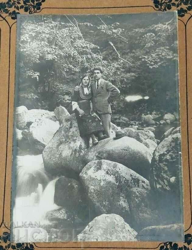 Auction OLD PHOTO PHOTO CARDBOARD WATERFALL BEARING KINGDOM Auction OLD PHOTO PHOTO CARDBOARD WATERFALL BEARING KINGDOM