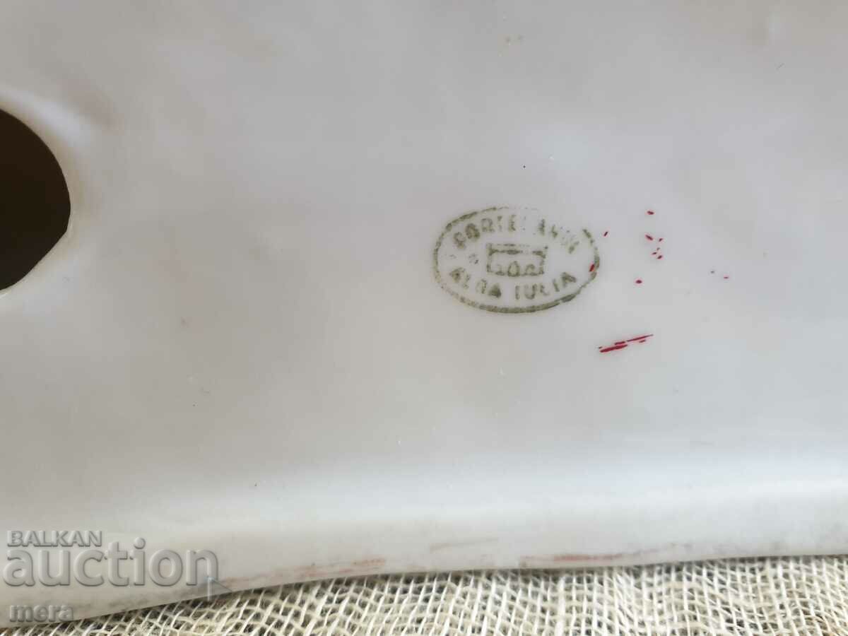 Porcelain dog figure - 5