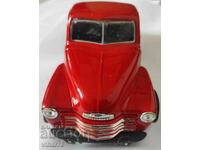 Cărucior vechi de jucărie