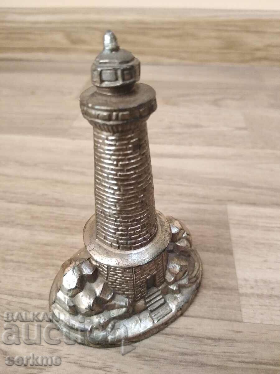 Metal figure - 5 Metal figure - 5