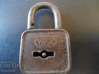 Old padlock, "YALE" REGISTERED TRADE-MARK
