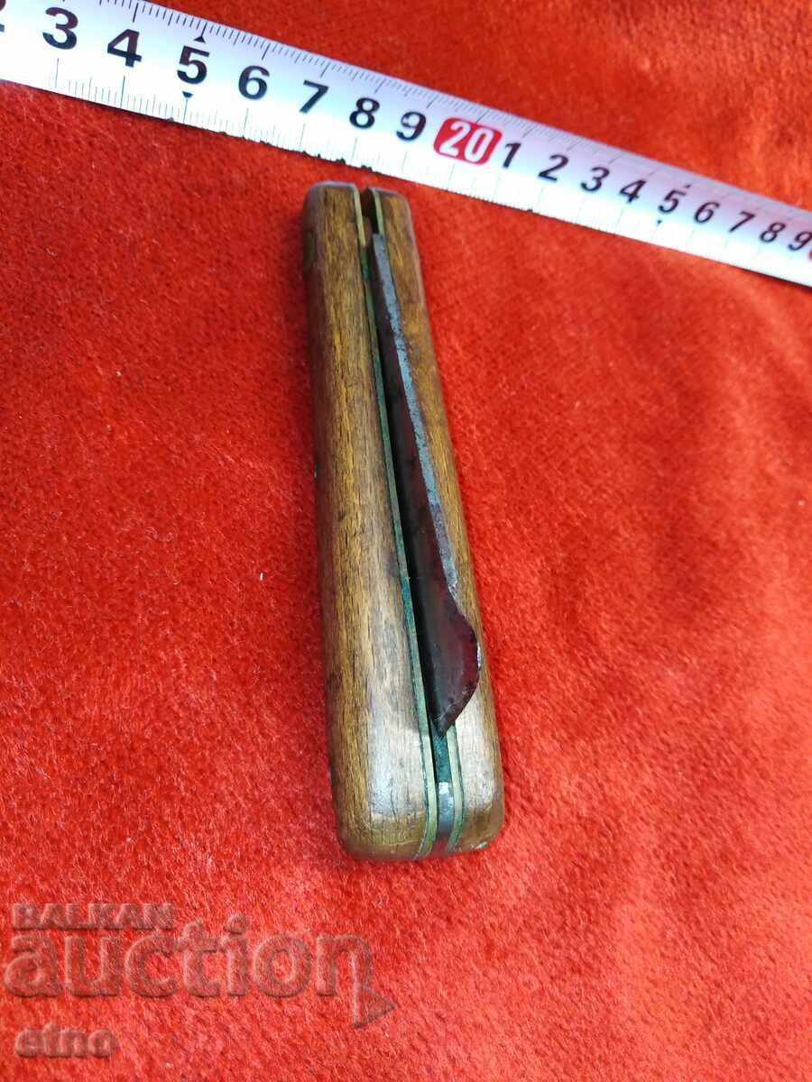 OLD BULGARIAN OR USSR COOLING KNIFE - 6 OLD BULGARIAN OR USSR COOLING KNIFE - 6