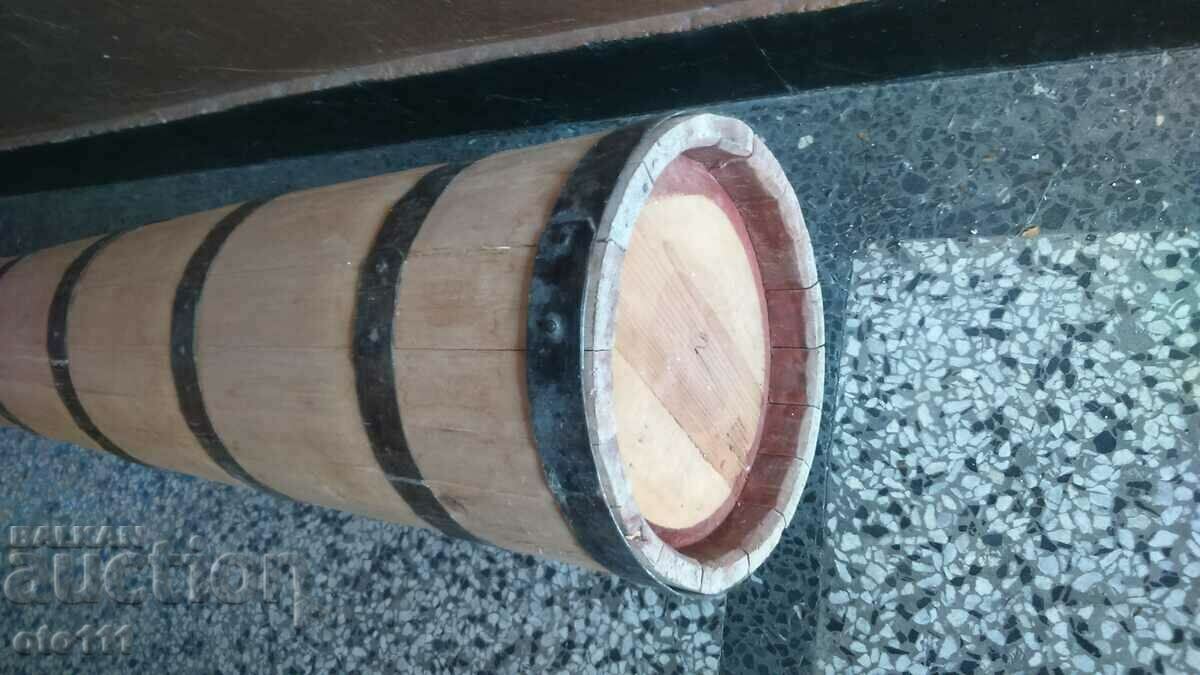 OLD PRIMITIVE OIL WHEELER - 6 OLD PRIMITIVE OIL WHEELER - 6