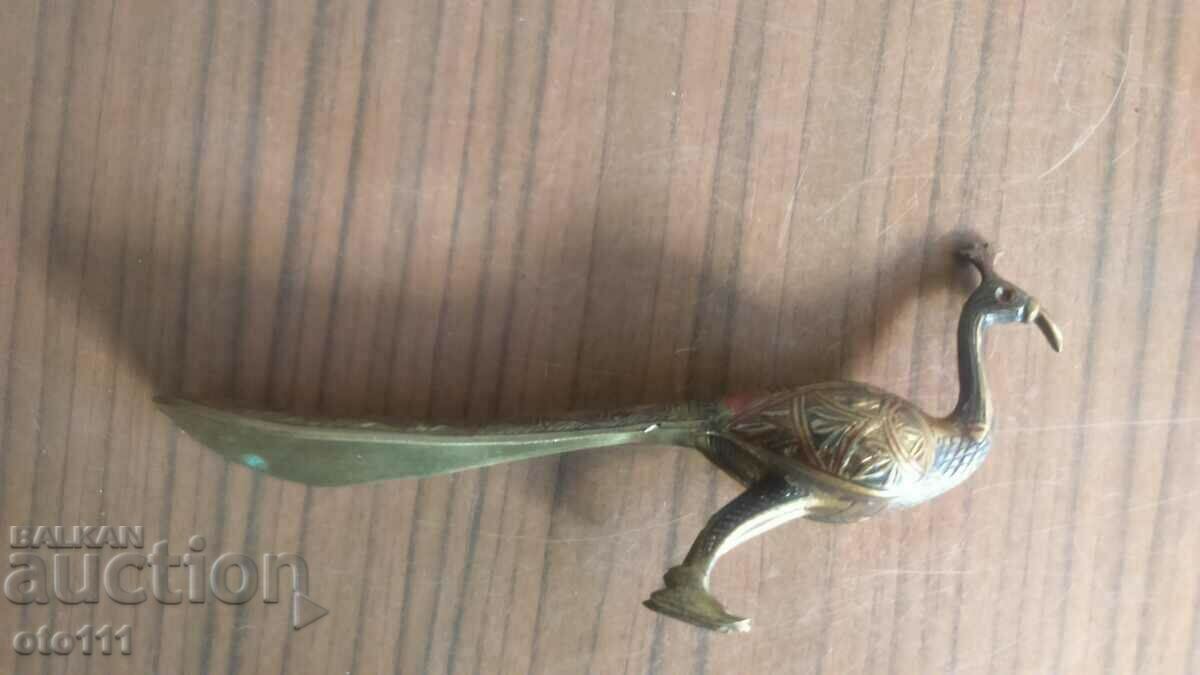 Auction BRONZE FIGURE STATUETTE - PEACOCK Auction BRONZE FIGURE STATUETTE - PEACOCK