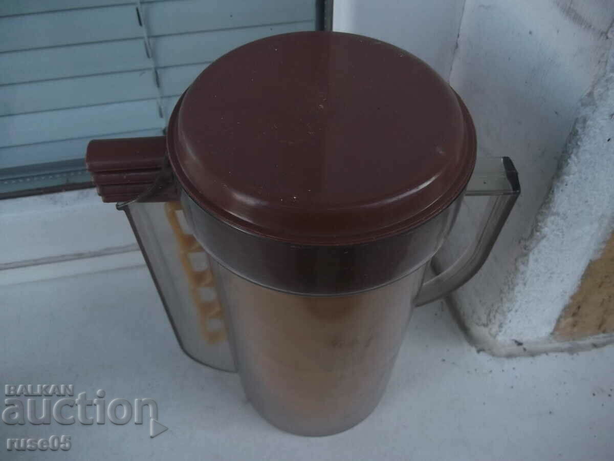 Set (cups, saucers, jugs) from soca tourist for liquids - 7 Set (cups, saucers, jugs) from soca tourist for liquids - 7