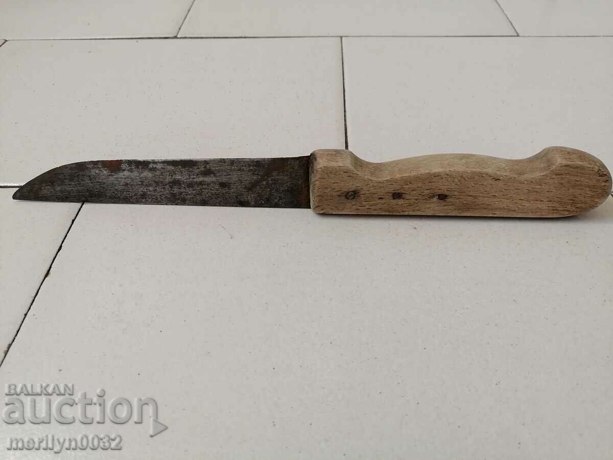 Licitație O lamă veche de cuțit de bucătărie cu ștampila SHIPKA