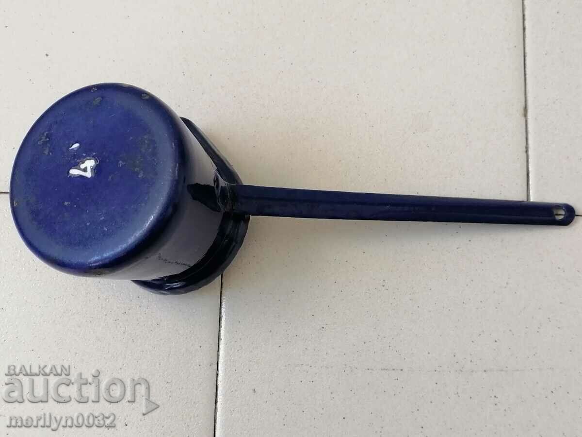 Delivery of Old enamel jesse, enamel coffee