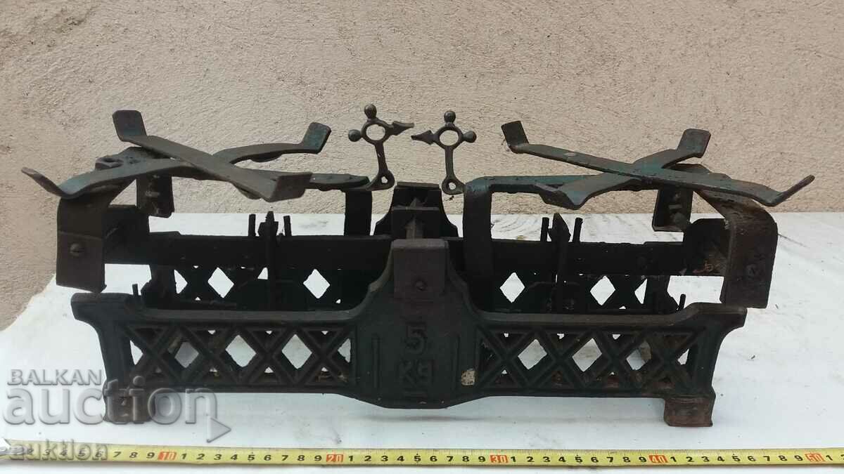 Delivery of PHARMACIST'S SCALE 5 KG - VIENNA - WORKING - MASSIVE RAILWAY Delivery of PHARMACIST'S SCALE 5 KG - VIENNA - WORKING - MASSIVE RAILWAY