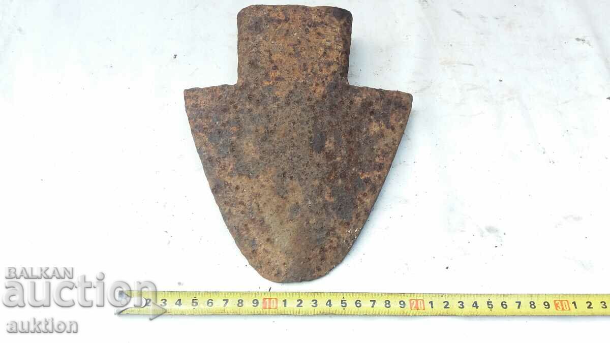 FORGED REVIVAL FOUNDATION, PLOW, PLOW with price 9.99 BGN | € 5.11 FORGED REVIVAL FOUNDATION, PLOW, PLOW with price 9.99 BGN | € 5.11