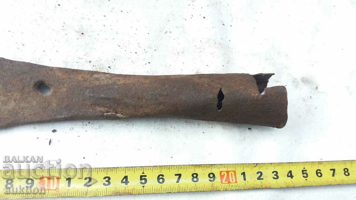 Delivery of SOLID FORGED RENAISSANCE SCRAPER, SHOULDER Delivery of SOLID FORGED RENAISSANCE SCRAPER, SHOULDER