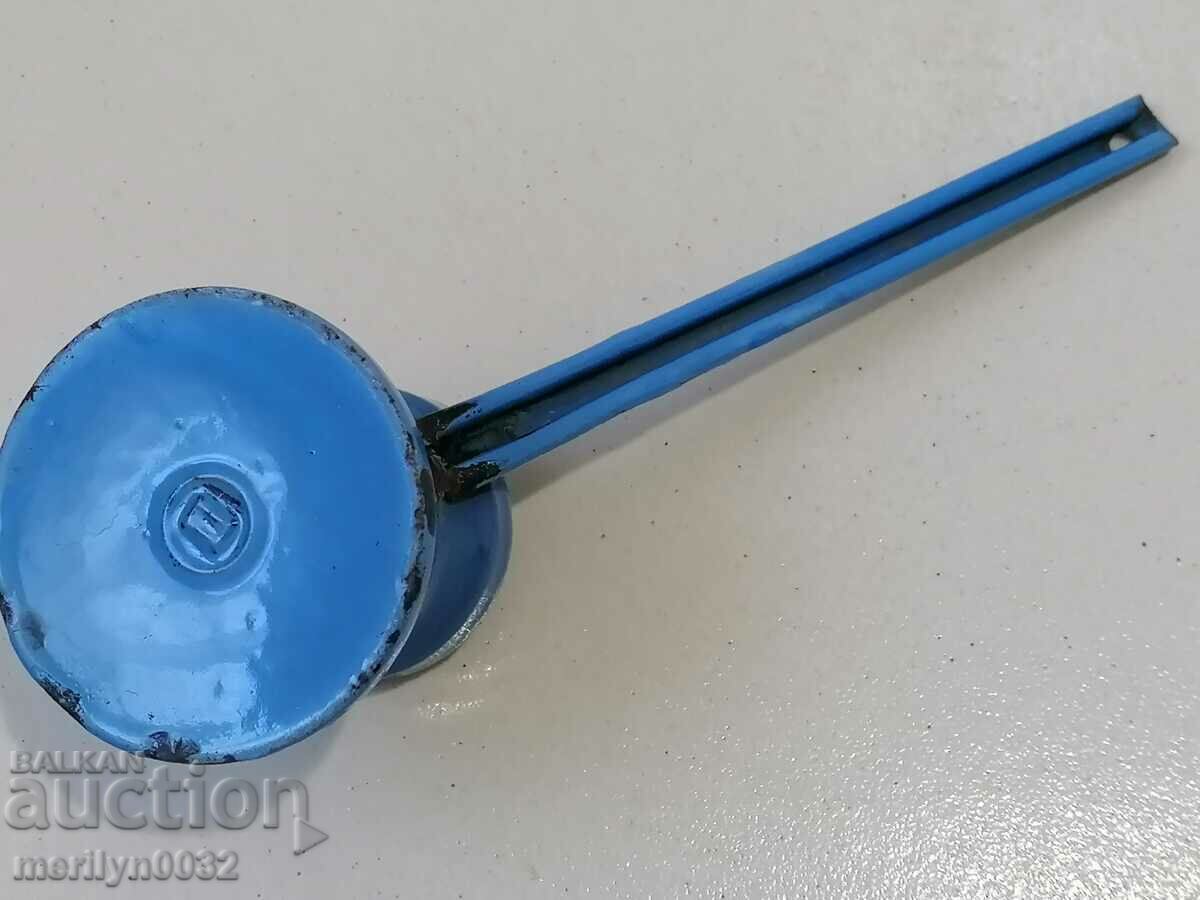 Old enamel jesse, enamel coffee with price 32.00 BGN | € 16.36 Old enamel jesse, enamel coffee with price 32.00 BGN | € 16.36