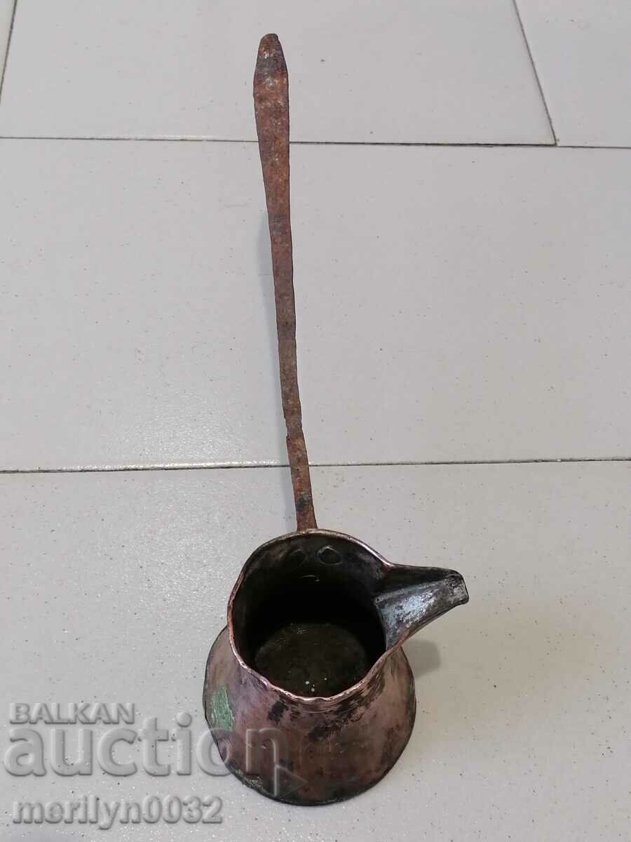 Delivery of Old copper tin, coffee, baker, copper pot Delivery of Old copper tin, coffee, baker, copper pot